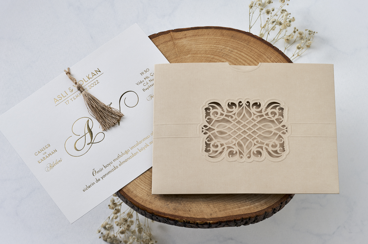 Minimalist Düğün Davetiyeleri