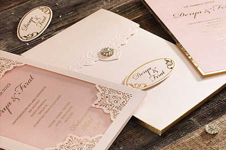 İhtişamlı Kalın Lüks Davetiyeler